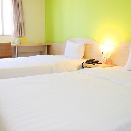 7Days Inn Nanjing Xinjiekou Shanghai Road Subway Station Экстерьер фото
